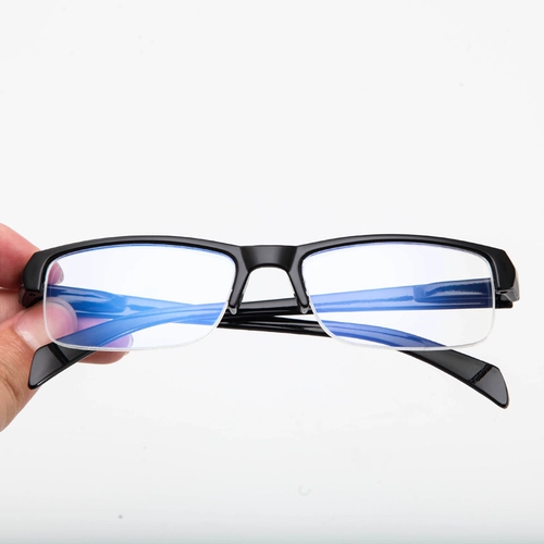 100-400 градусов закончили миопические очки. Мужчины и женщины имеют модную наполовину обработанную ультра-легкую литературную рамку с модным бизнесом