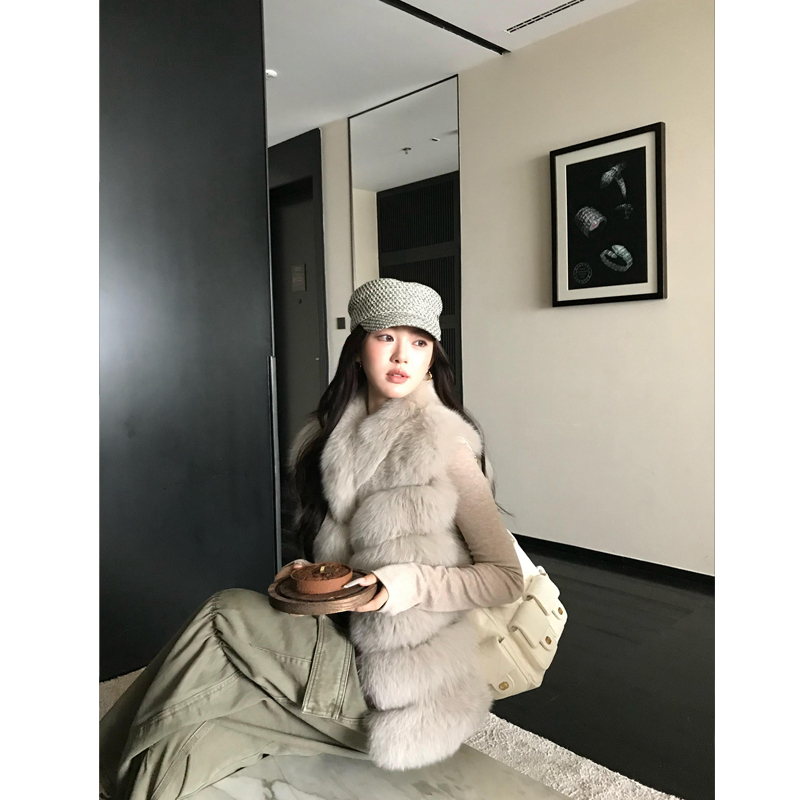 Zm Zhou Mi Imported Fox Fur Vest for Women 2025 Winter New Fur Coat Fashionable Young Style