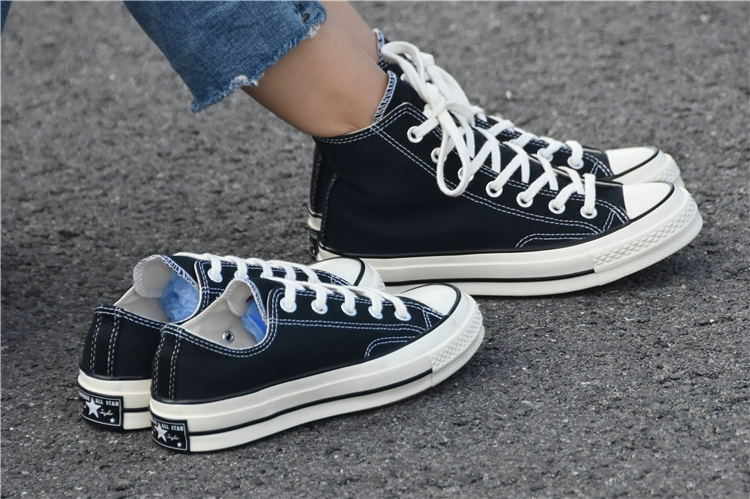 Converse Converse 1970s Samsung tiêu chuẩn màu đen thấp để giúp giày vải nam và nữ cao 162058C / 162050C