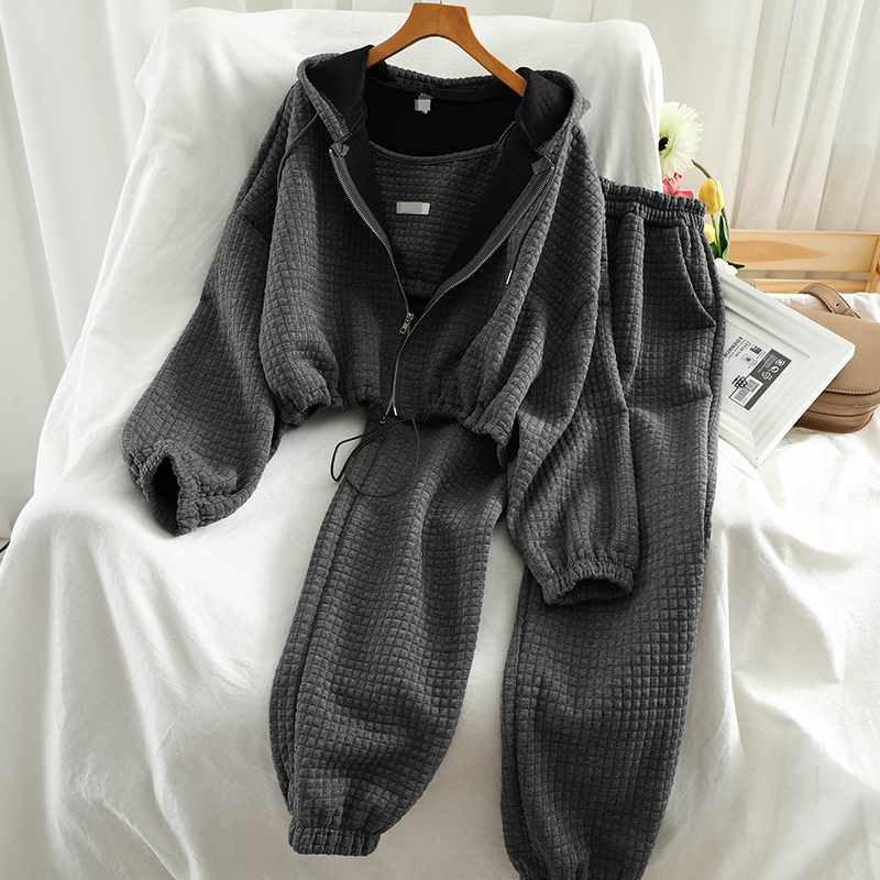 Sports Style Casual Suspender Autumn Ultra-Short Suit Hooded Sweatshirt Jacket Jogger Pants Two-Piece Set for Women Sports Style Casual Suspender Autumn Ultra-Short Suit Hooded Sweatshirt Jacket Jogger Pants Two-Piece Set for Women