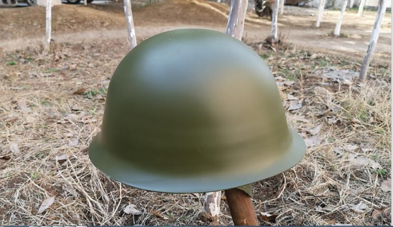 Brand new 80s Old stock steel helmet red collection Film and TV props-Step my branch Baby more complete-Taobao