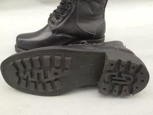Bottes militaires - Ref 1397401 Image 13