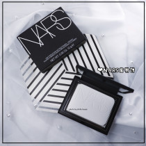 Spot Nars Nars naked light transparent powder cake 10g makeup control oil durable bright nude makeup containing powder puff
