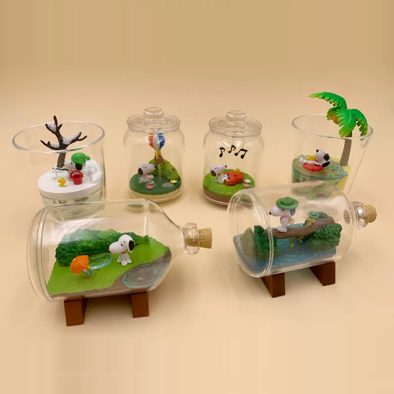 Снупи SNOOPY Scene Box Egg Seaside Holiday Series Desktop Ornaments Doll Motherland Version Blind Box