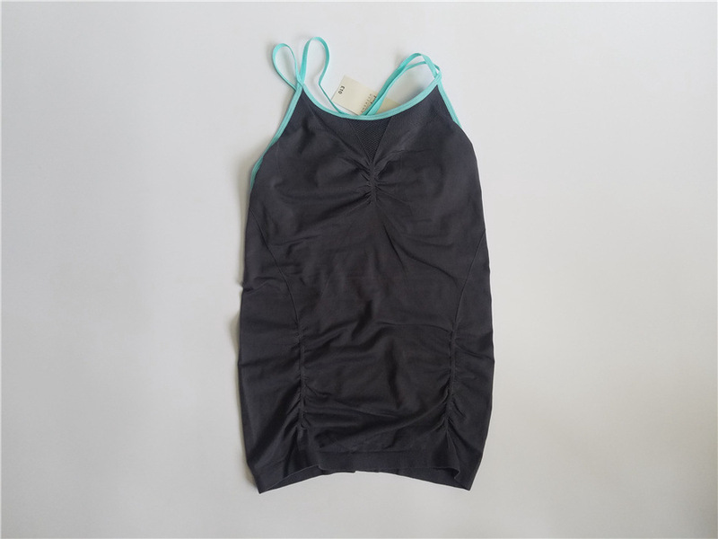 Yoga and Sports Tank Top with Simple Color Scheme from P Brand