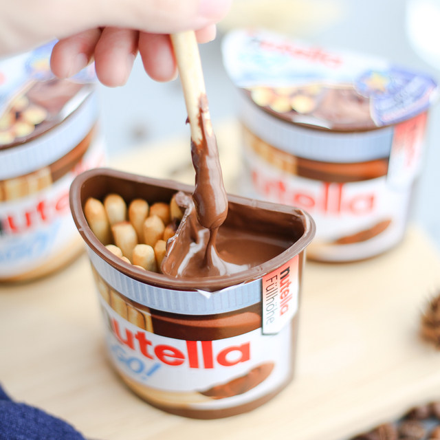 Ferrero nutella Italian snack Nutella hazelnut chocolate spread finger biscuits 52g imported casual