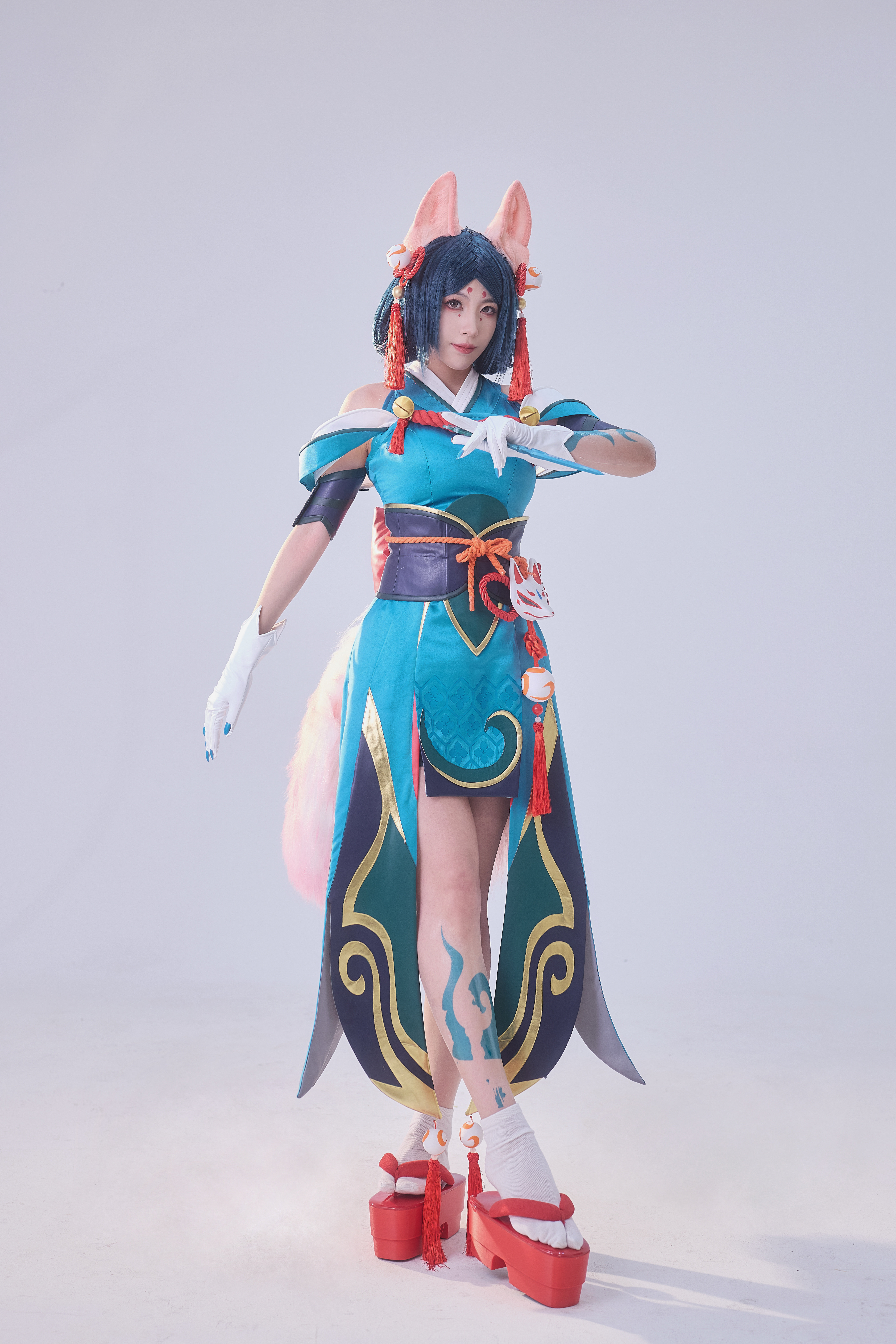 【尾款】守望先锋19赛季雾子cos服稻荷御狐 九大爷服饰值不值？508原价真香！_游戏皮肤_淘宝游戏网