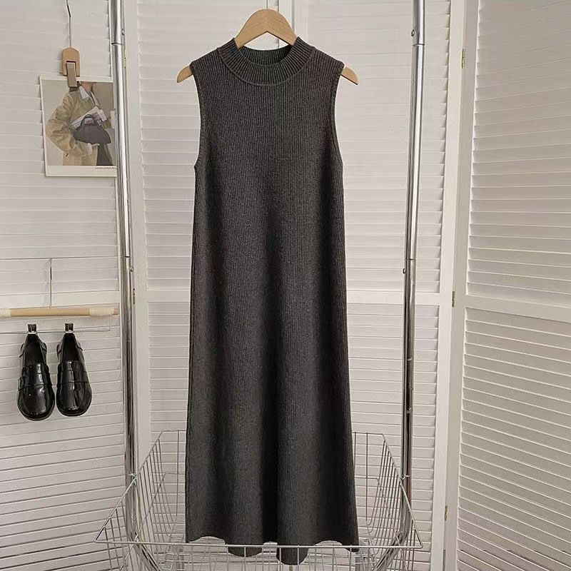 Autumn and Winter Minimalist Style Half-High Collar Knitted Dress for Women, Sleeveless Mid-Length Tank Dress, Slimming Inner Layering Dress Autumn and Winter Minimalist Style Half-High Collar Knitted Dress for Women, Sleeveless Mid-Length Tank Dress, Slimming Inner Layering Dress