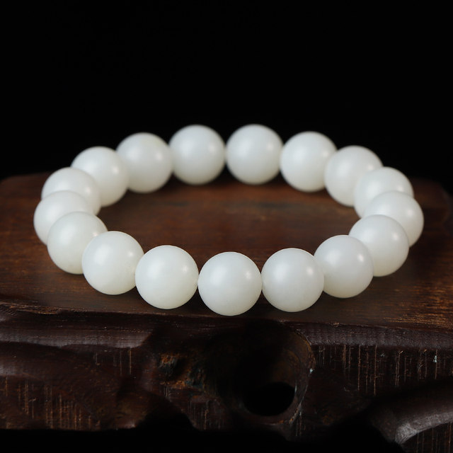 Collected for twenty years, one thought awakens, and the attachment is broken