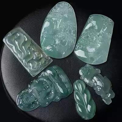 Natural ice species floating flowers A goods jade pendant carved landscape Guanyin Buddha jade pendant volume is not much, only 12 pieces