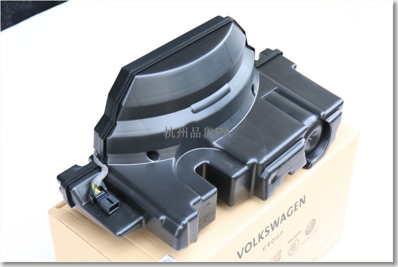 sized_8X2A3579.jpg