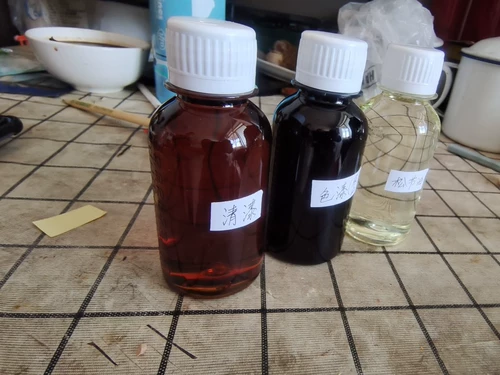 Краска скрипки, масляная краска для скрипки, лак, цветная краска, сосновая масла, группа из трех бутылок