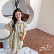 Girls small flying sleeve retro totem dress childrens cotton floral skirt dress 21 spring and summer New