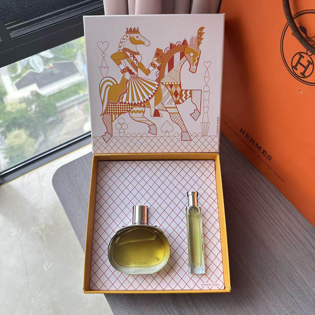 Hermes/爱马仕BARENIA巴赫尼香水礼盒浓香水60ML+12.5ML节日送礼评价