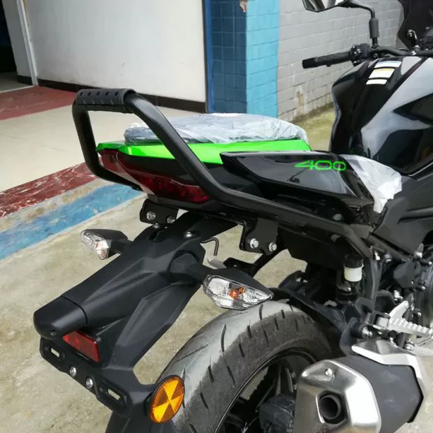 Thích hợp cho Kawasaki Z400 Ụ Ụ Z400 Giá sau Ụ đơn Hộp Ụ phía sau Cánh sau Sửa đổi móc treo - Xe máy Sopiler