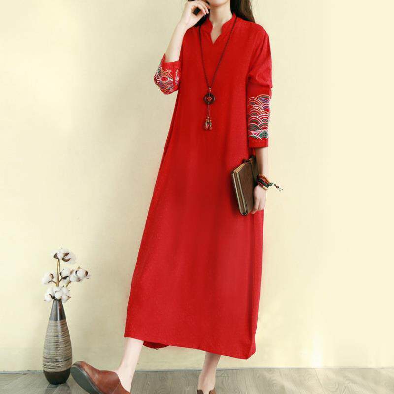 National Wind Ocean Dress Woman Long Sleeve Long Dress Fall New Gats Up 200 catty Belly Embroidered dresses