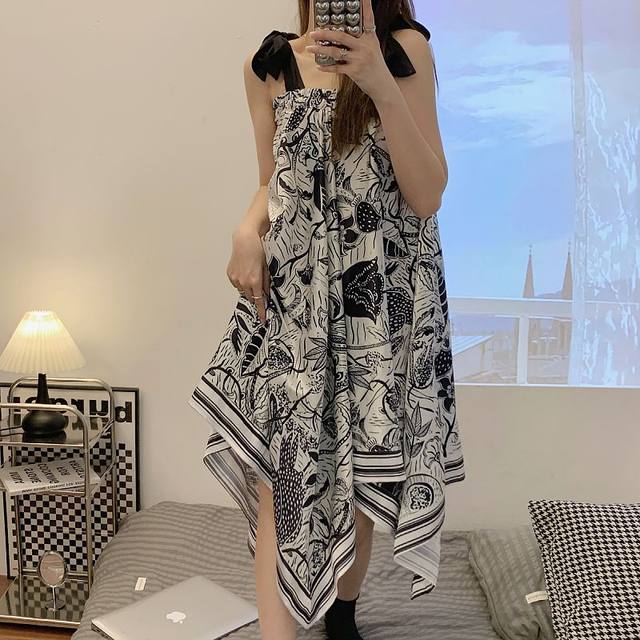 Ice Silk Suspender Pajamas Women's High-end Silk Fabric 2023 Summer New Cool Silk Lazy Style Long Nightgown