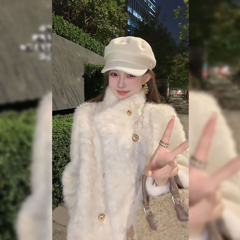 Plus-Size Korean-Style High-End White Lamb Wool Long Coat for Women, Spring and Autumn Warm Slimming Coat Plus-Size Korean-Style High-End White Lamb Wool Long Coat for Women, Spring and Autumn Warm Slimming Coat