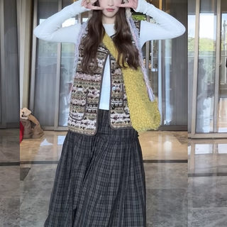 Sister teng's same style, sugar-roasted chestnuts, autumn and winter retro elastic high-waist fungus lace brown plaid skirt
