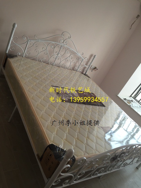 nhà máy P trực tiếp nệm lò xo bên mùa xuân của phía cứng của nệm dày mềm 20 cm - Nệm giá nệm cao su