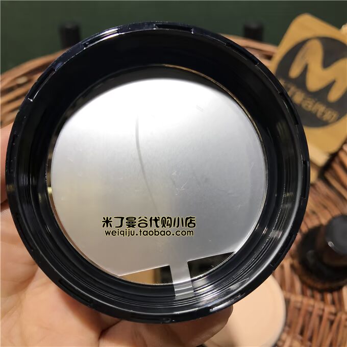 Thai treechada air air cushion CC cream beauty lazy BB plain cream with Puff sáng nude trang điểm đích thực kem nền bb collagen cellio