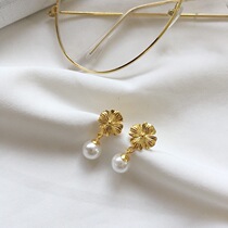 Golden Flowers Pearls Earrings 925 Through Body Pure Silver Temperament K Gold Minimalist Palace Retro Style Light Extravaganza