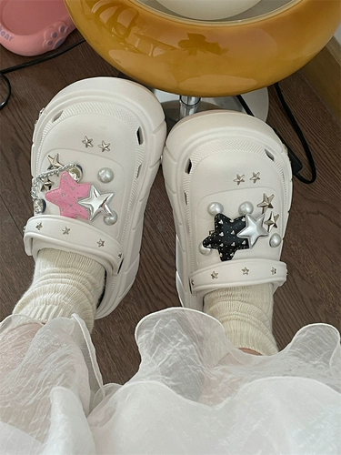 Летние тапочки в стиле Crocs, босоножки на платформе, женские тапочки, подходят для носки на улице, закрытый носок