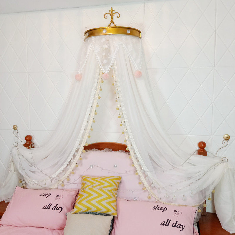 New Pint Bed Mantle Bed Curtain Princess Eurostyle Charoque Triangle Flag Gross Ball Home Decoration Bedroom Custom Yarn With Crown