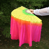 18 корней 45 Трехцелорной порошок, одна пара в левой и правой руках