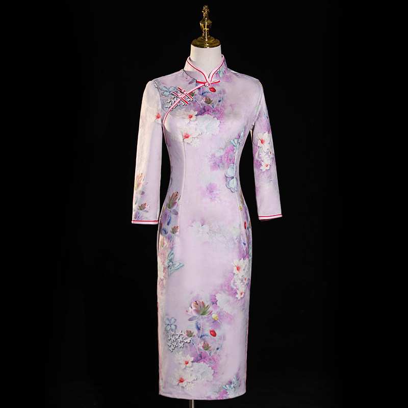 Improved Qipao 2022 New High-end Suede Suede Retro China Wind Medium Long Version Long Sleeves Flowers Foreign Spring
