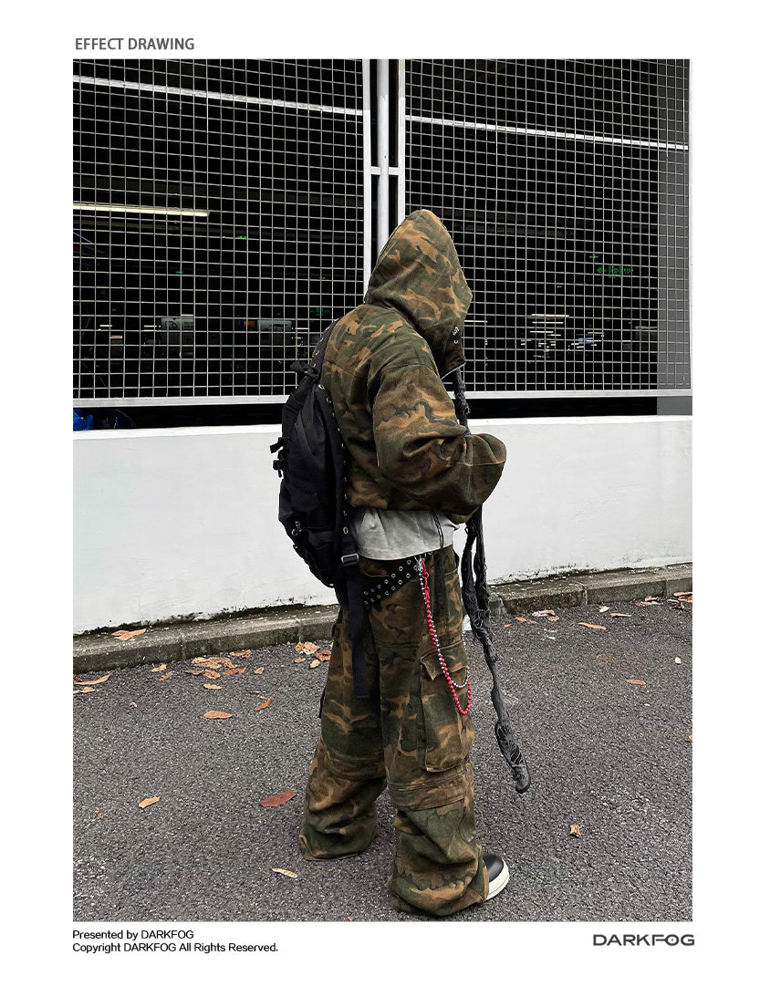 Camouflage Zipper Hooded Jacket & Camouflage Baggy Cargo Pants 