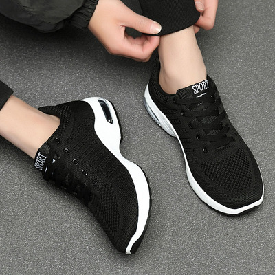 新款男鞋夏季网红透气运动潮鞋韩版潮流百搭情侣板鞋男休闲旅游鞋