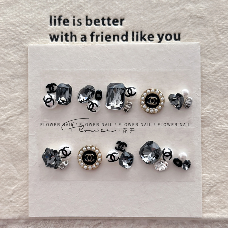 Flashy Nail Art Material Pack Black Chanel-Style Nail Rhinestone Accessories Premium K9 Rhinestone Nail Art Rhinestone Pack Set