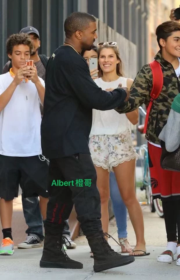 Сникеры Yeezy Season 4?