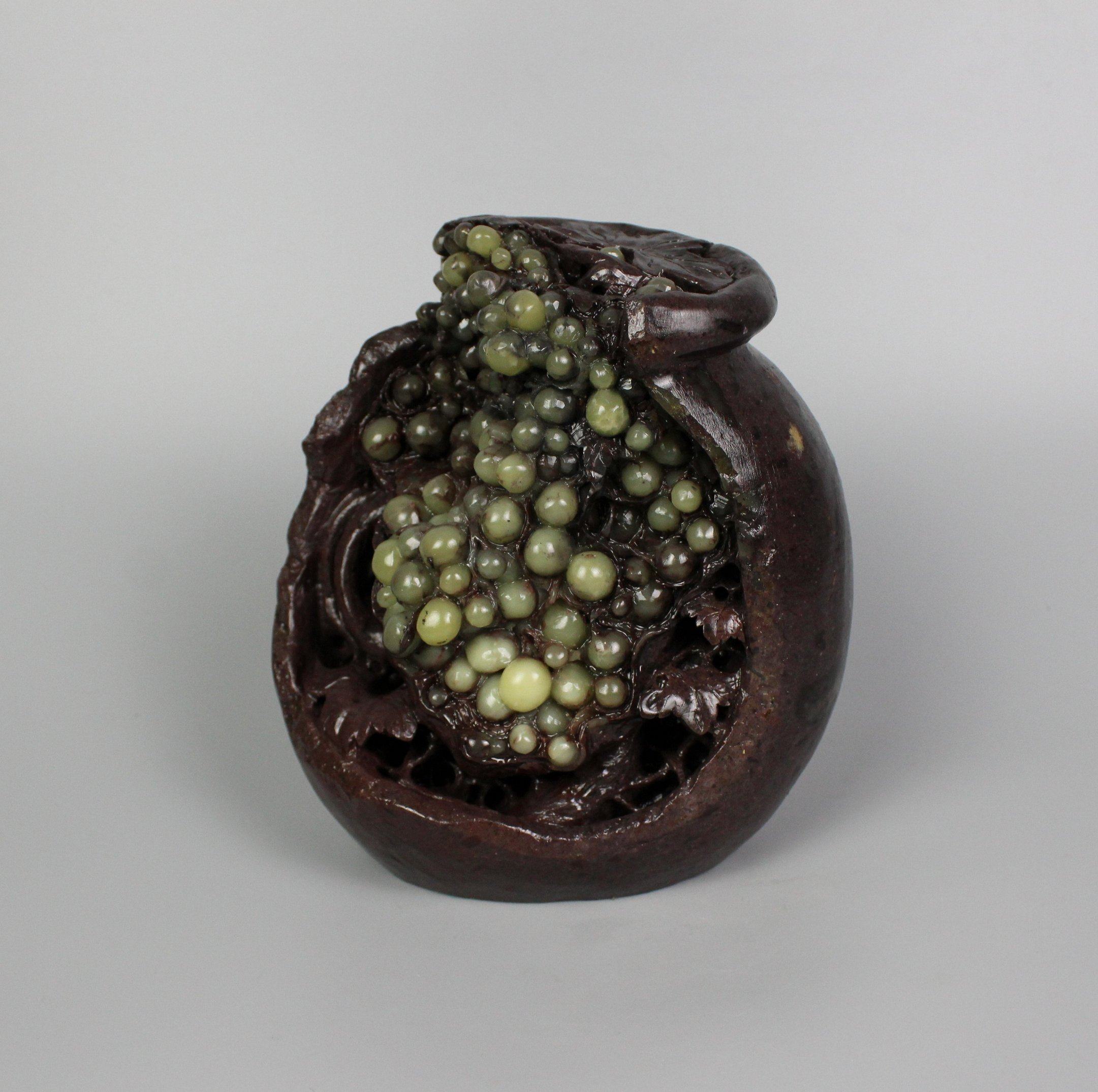 Qingtian Stone Swing Piece Beautiful Life A Cylinder of Grape Piece Piece of Pure Handicrafts Direct Sales