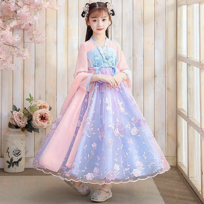 Hanfu Girl's New Long-Sleeved Ancient-Style Fairy Princess Dress, Chinese-Style Traditional Clothing, Improved Tang Suit Dress Hanfu Girl's New Long-Sleeved Ancient-Style Fairy Princess Dress, Chinese-Style Traditional Clothing, Improved Tang Suit Dress