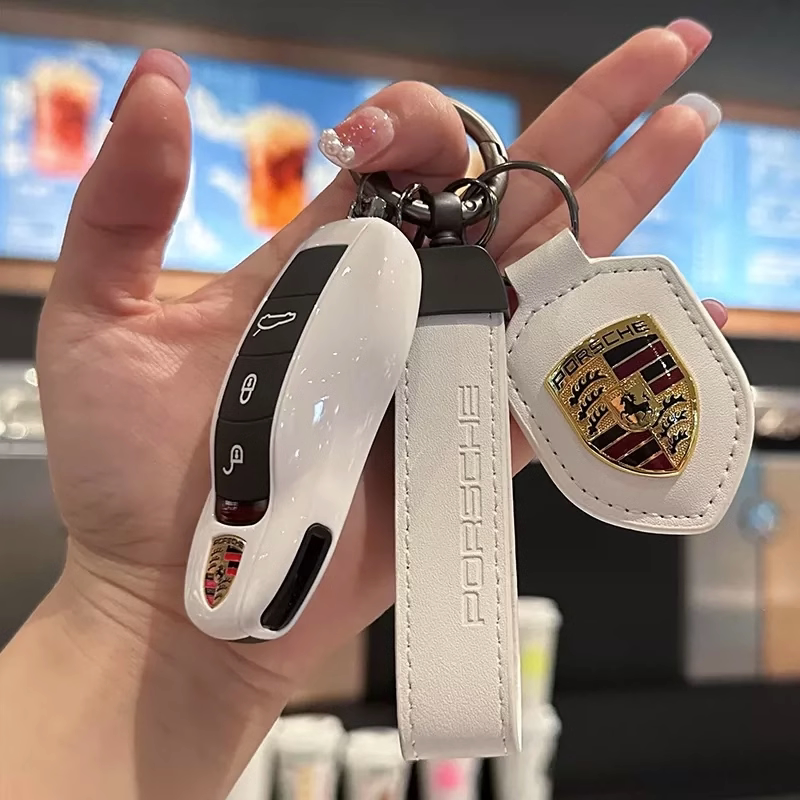 Suitable for Porsche Key Shell Cayenne Macan718/Panamera/911Taycan Key Chain Set Suitable for Porsche Key Shell Cayenne Macan718/Panamera/911Taycan Key Chain Set