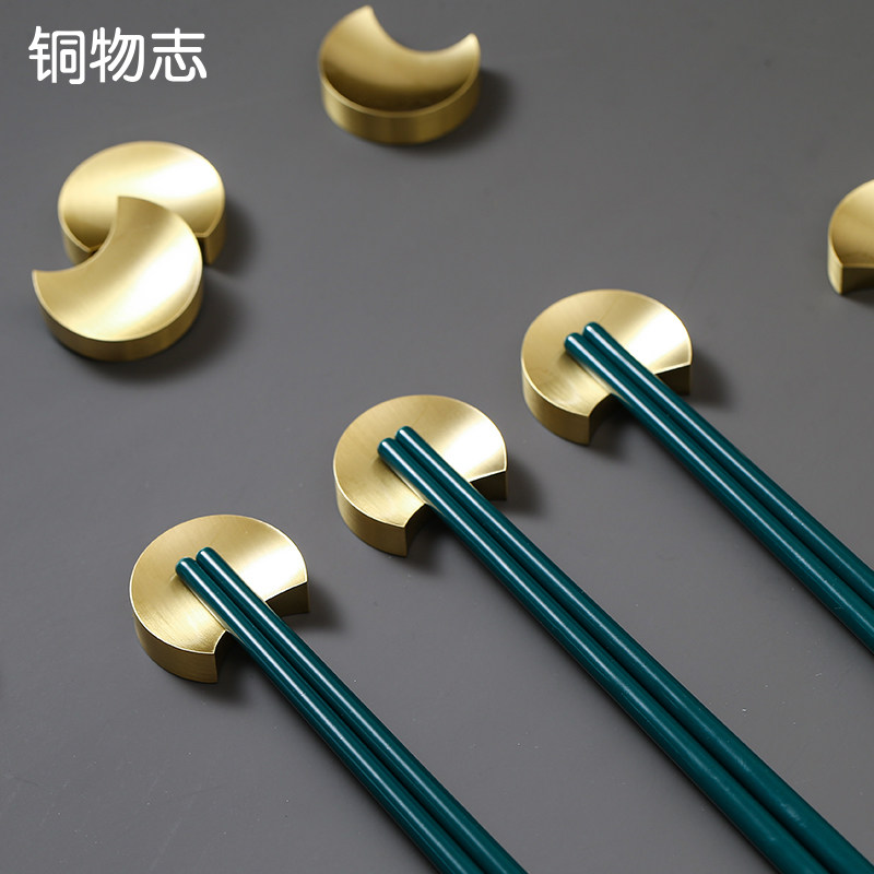 Copper materialite brass pure copper chopsticks Chopsticks Cutlery Rack Creativity rack Fancy Chopsticks pillow Day Chopstick Rack Hotel Home