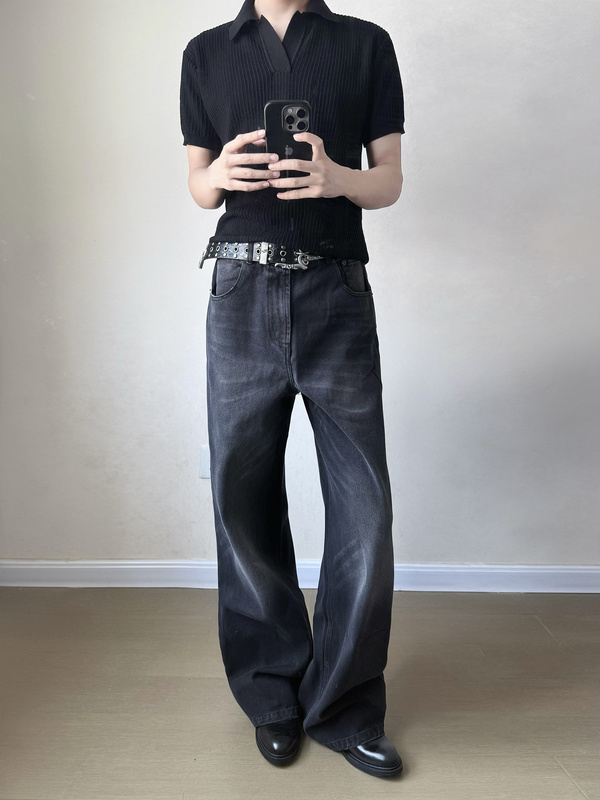 Yewpout Black Cow Series Micro-Flared Straight-Leg Loose Washed Natural Frayed Black Stitched Jeans