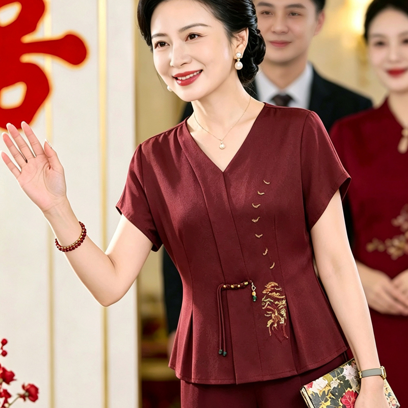 Wedding Outfit for Mother, Red Pants Suit, Summer Plus Size up to 200 Jin, 2026 Festive Grandma's Wedding Banquet Chinese-Style Top Wedding Outfit for Mother, Red Pants Suit, Summer Plus Size up to 200 Jin, 2026 Festive Grandma's Wedding Banquet Chinese-Style Top
