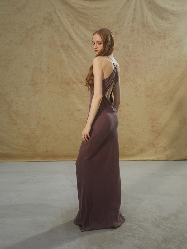 Deplumer French-Style Waist-Cinching Summer Imported Cupro Silk Smoky Purple Spaghetti Strap Backless Bias-Cut Dress Gown