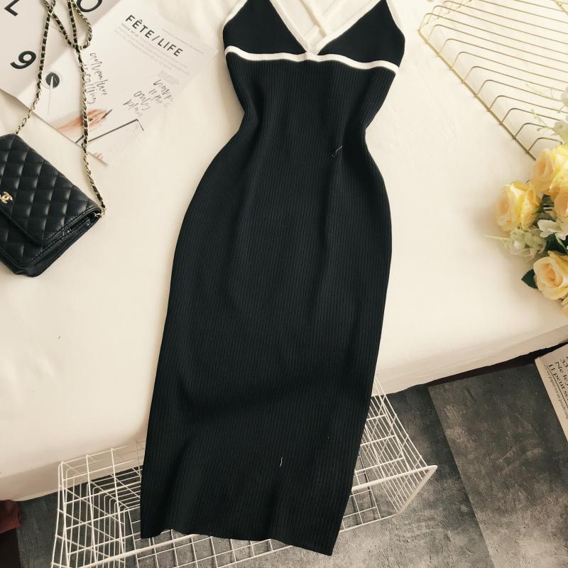 2018 mùa thu sling đáy váy nữ khí chất tương phản màu V-cổ quây không tay co giãn túi đeo hông 	váy nịt eo	