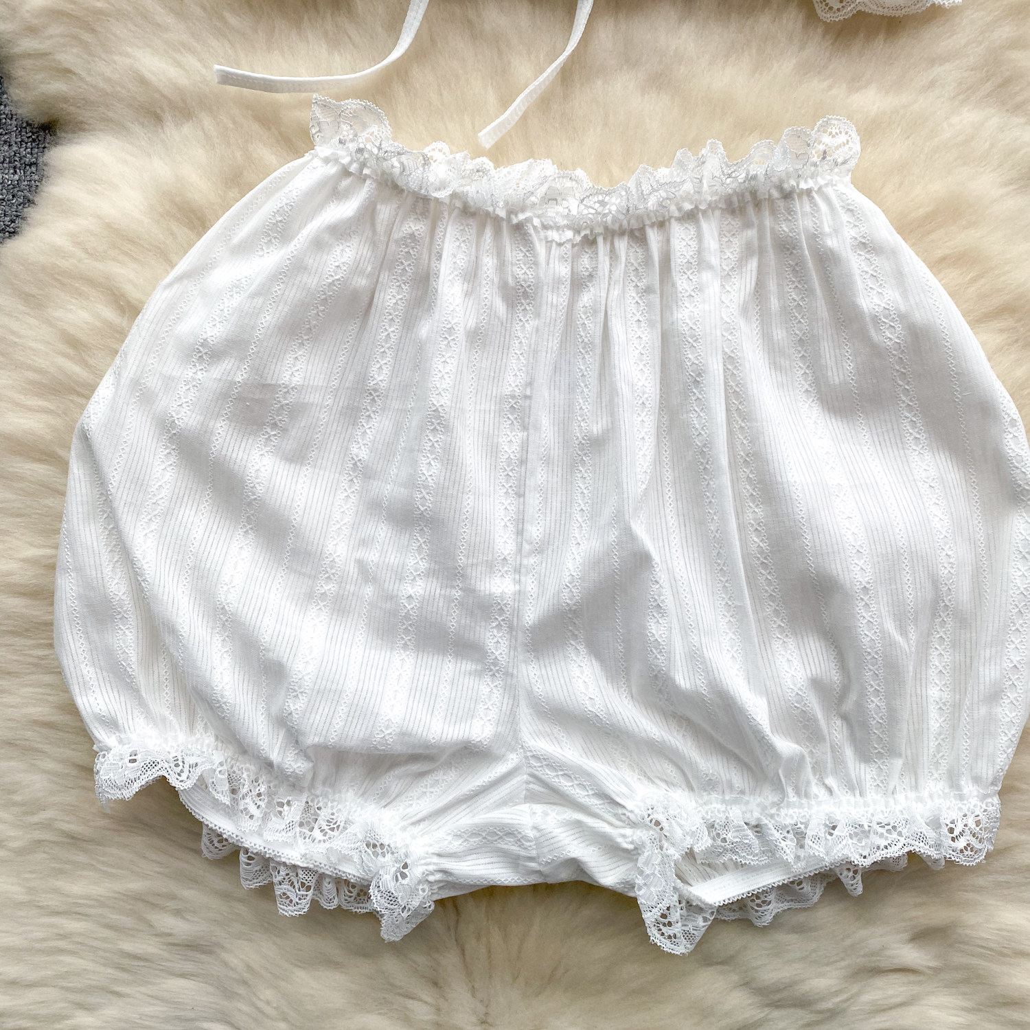 Chillgio Frauen Sommer sexy Spitze Patchwork Pyjama Anzüge Vintage Leibchen Nachtwäsche erotische Hotsweet Split Short stwo Stück Sets – Detail 3