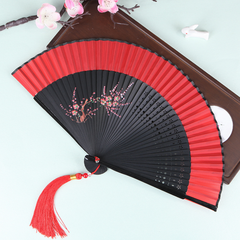 Chinese style ancient style women's carry-on folding fan bungee bar dance hand-painted red fan Hanfu Japanese style opening and closing smooth