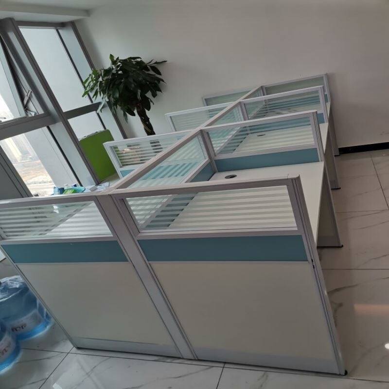 Simple Composition Small Cassette Modern Office Screens Desk Work Desk Station Desk Staff Table Desk Chairs Table Chairs