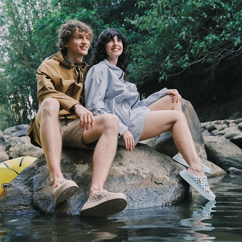 Летние тапочки‑в стиле Crocs на платформе, лёгкие кроссовки, женские сандалии, сабо, легко надевать