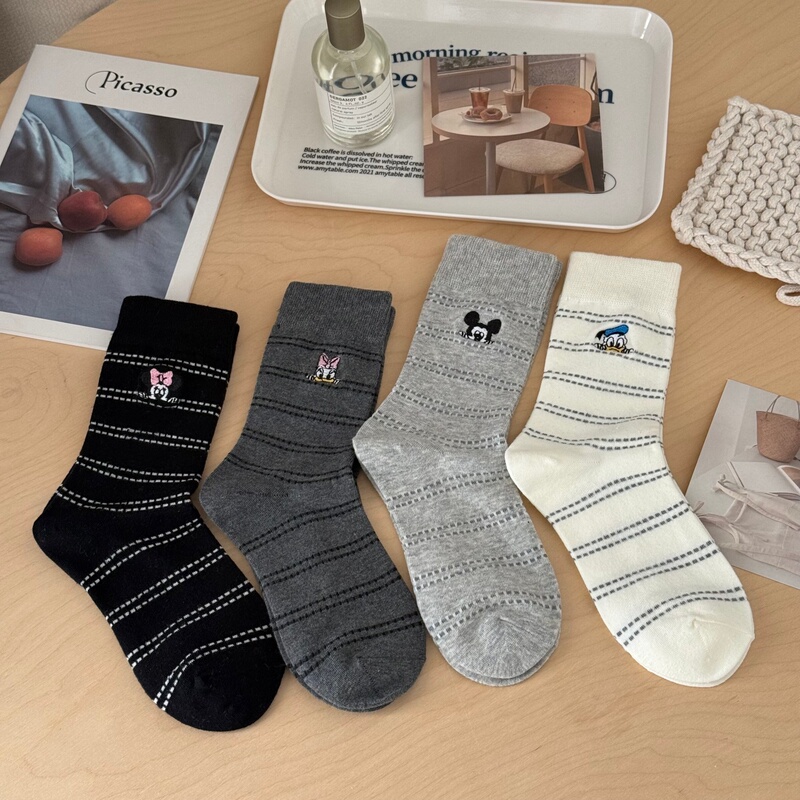 Autumn and Winter Mickey Embroidered Socks for Women, Mid-Calf Socks ins Trendy Pure Cotton Japanese Cute Cartoon Fresh Striped Long Socks Autumn and Winter Mickey Embroidered Socks for Women, Mid-Calf Socks ins Trendy Pure Cotton Japanese Cute Cartoon Fresh Striped Long Socks