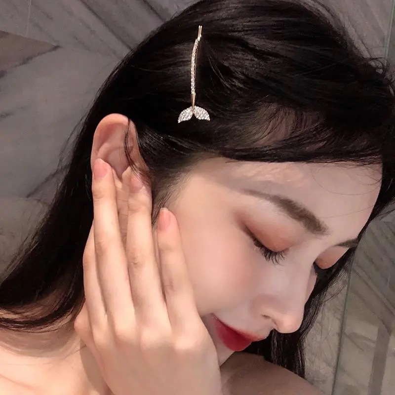 Outleys brand discount store to pick up the locker and pick up the Hair Clip Outlets female accessories