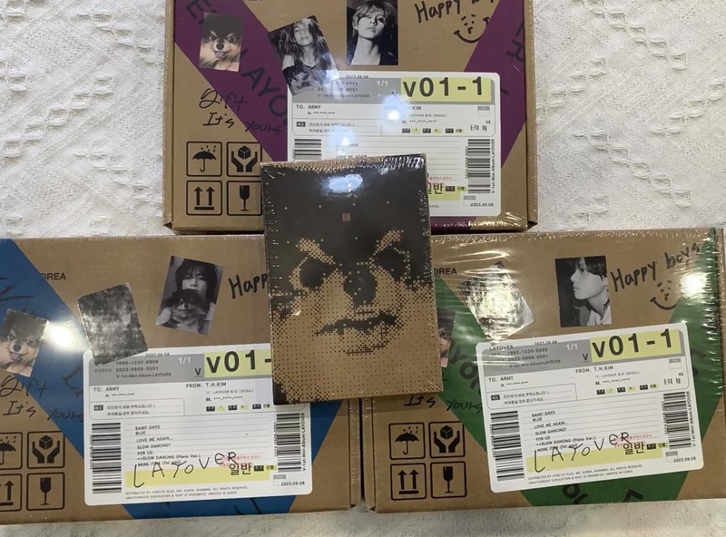 [in Stock] V (Bts) Kim Taehyung Solo Debut Album Layover Brand New Unopened