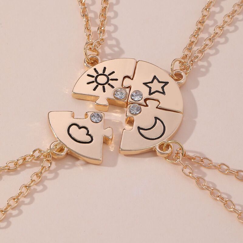 Trendy Instagram-Style Magnetic Necklace for Three or Four Best Friends, Featuring Sun, Moon, and Clouds, a Graduation Gift Friendship Pendant Trendy Instagram-Style Magnetic Necklace for Three or Four Best Friends, Featuring Sun, Moon, and Clouds, a Graduation Gift Friendship Pendant